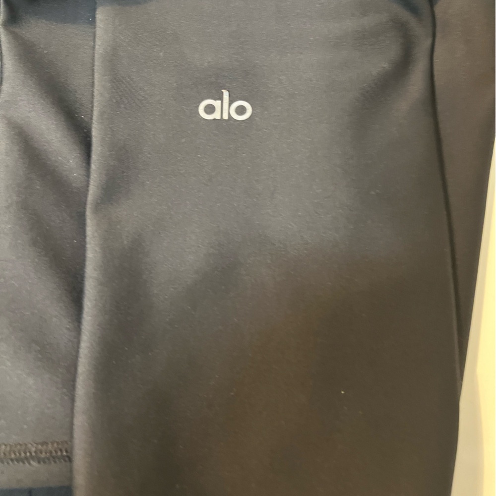 ALO Yoga 7/8 High Waist Airlift Leggings